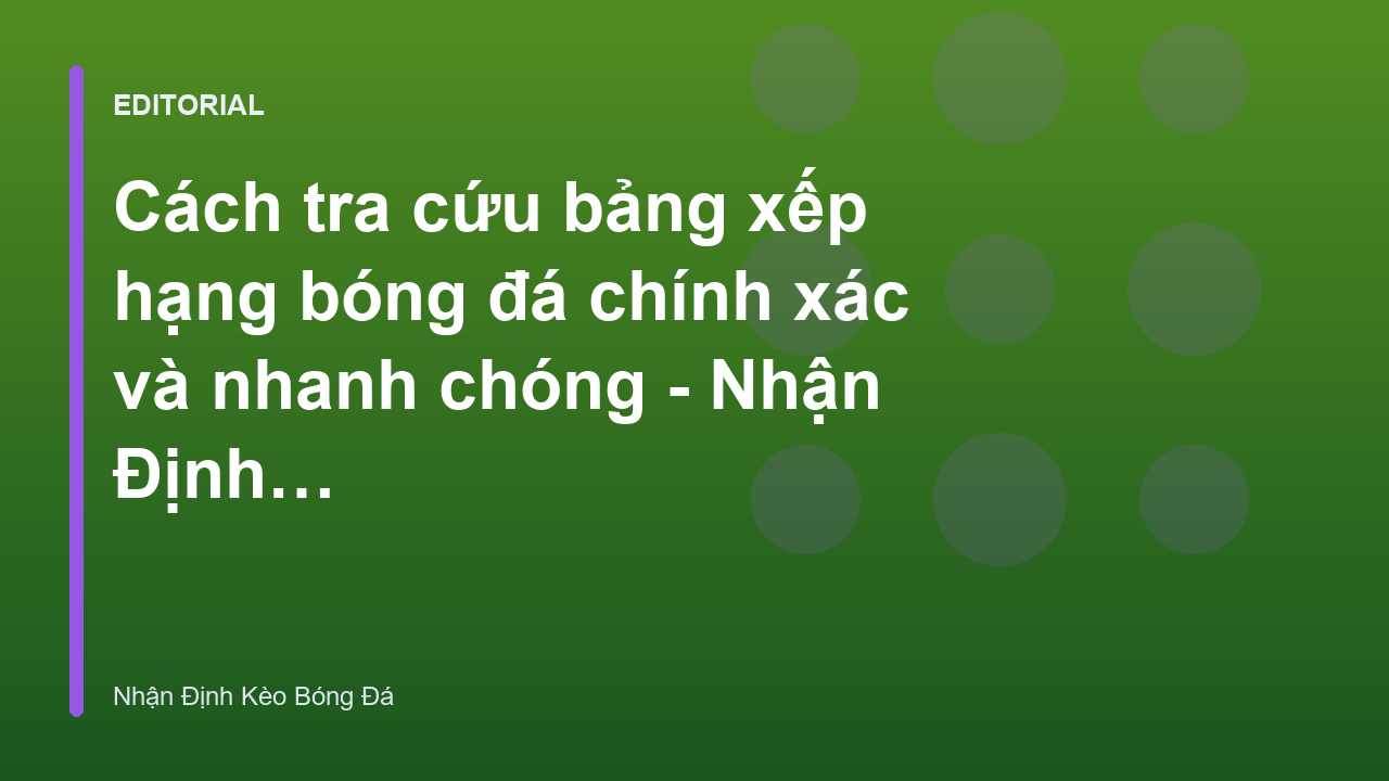 Người hâm mộ đang theo dõi bảng xếp hạng bóng đá trên thiết bị di động